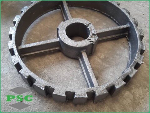  หล่อกงล้อเหล็ก หล่อชิ้นส่วนอะไหล่รถแทรกเตอร์