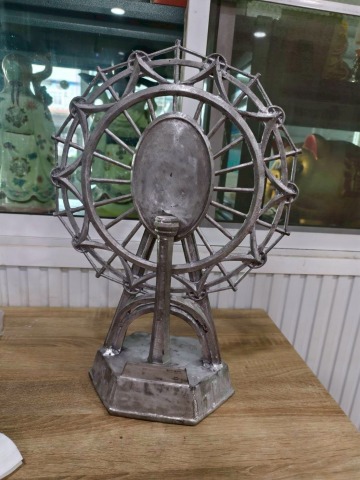 งานหล่อถ้วยรางวัลตามแบบ